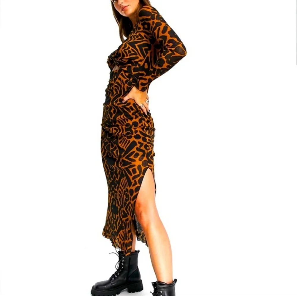 Topshop Twist Front Bold Animal Print Maxi Dress size 10 Tall - Picture 2 of 11